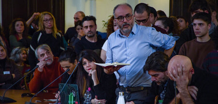 Engagierter Lehrer und Autor: Christian Raimo auf Versammlung zu...