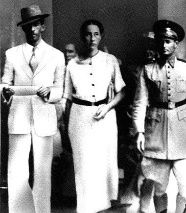 Olga Benario bei ihrer Verhaftung 1936 in Brasilien Olga Benario bei ihrer Verhaftung 1936 in Brasilien