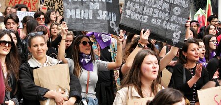 Wider den Machismus: Internationaler Frauenkampftag in Lissabon ... Wider den Machismus: Internationaler Frauenkampftag in Lissabon ...