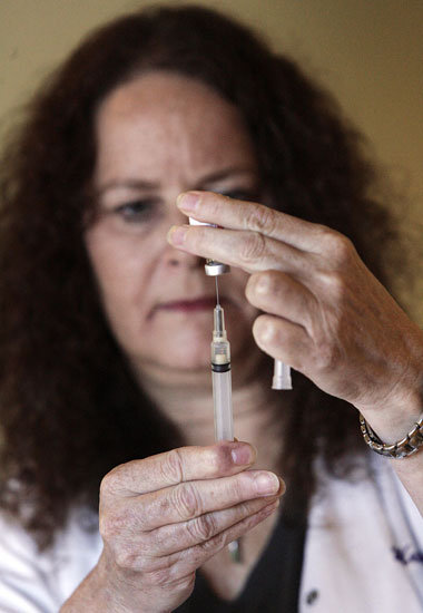 In der Testphase – Impfstoff gegen die A/H1N1-Influenza In der Testphase – Impfstoff gegen die A/H1N1-Influenza