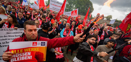 Die Werke sollen bleiben: Die IG Metall geht mit dem »Zukunftspl...