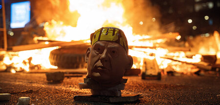 Wut über Netanjahu: Protest gegen Entlassung von Verteidigungsmi...