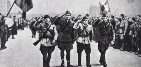 Partisanen nach der Befreiung Tiranas (November 1944)