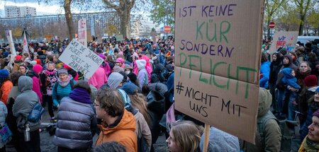 Schulsozialarbeiter, Bibliothekare, Pflegekräfte, Feuerwehrleute... Schulsozialarbeiter, Bibliothekare, Pflegekräfte, Feuerwehrleute...