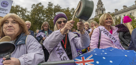 »Frauen gegen staatliche Rentenungleichheit« (WASPI) fordern Ent...