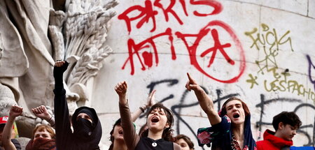 Antifaschistischer Protest gegen den Rassemblement National im N...
