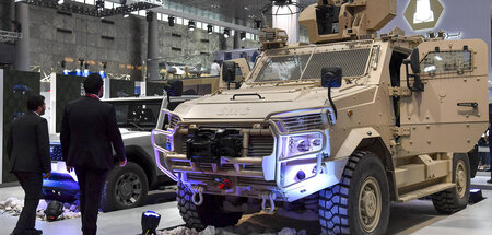 Auf Messen für Kriegsgerät wie der katarischen »Milipol« zeigen ...