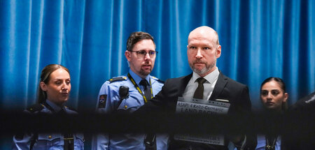 Rechtsterrorist_Brei_84325830.jpg