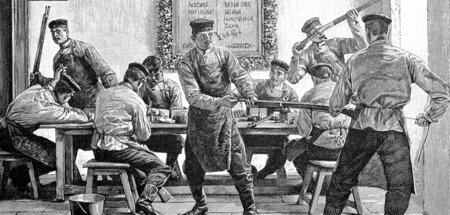 Gewehrreinigung in einer deutschen Kaserne 1880