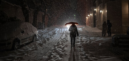 Schneechaos_im_Iran_81176598.jpg