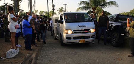 Nicht unbemerkt: Der Leichnam von Bouterse wird 24. Dezember in ...