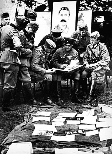 Ungleiche »Partner«: Deutscher Militärbesuch bei einem sowjetisc... Ungleiche »Partner«: Deutscher Militärbesuch bei einem sowjetisc...