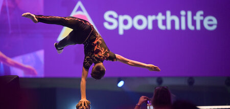 Finanzhilfen als Balanceakt: 52. Ball des Sports der Stiftung De...