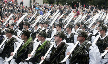 Österreichische Gebirgsjäger feiern 2005 den 50. Geburtstag ihre...