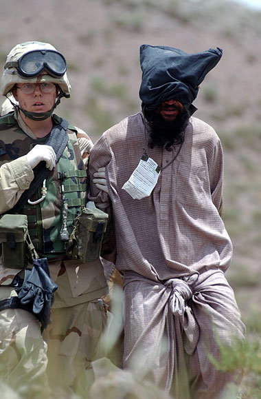 Den Tod von Häftlingen billigend in Kauf genommen: US-Soldat mit...