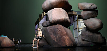 Klügstes Stück zum fragmentierten Gegenwartsbewusstsein: »ja nic...