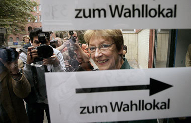 Zwischen »libertärem Mittelstand« und »linksalternativem Milieu«... Zwischen »libertärem Mittelstand« und »linksalternativem Milieu«...