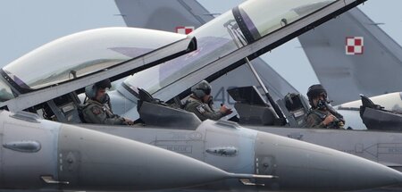 Nato_Luftwaffen_Mano_82379645.jpg