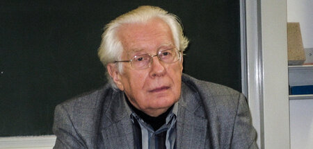 Manfred-weißbecker(jena06.12.07).jpg