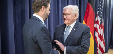Transatlantische Freundschaft? – Frank-Walter Steinmeier begrüßt...