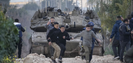 Israel_Palestinians_85135256.jpg