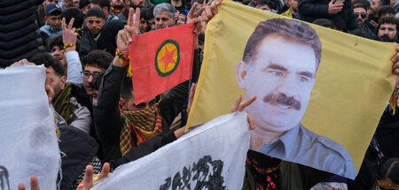 Kurden_feiern_Neujah_85437609.jpg
