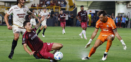 Gut im Ausrutschen: River Plate vs. Universitario (Lima, 2.4.202...