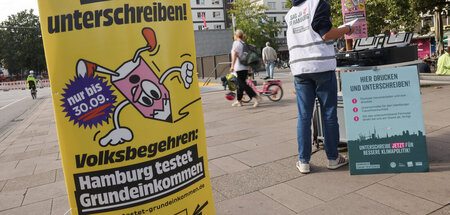 Volksbegehren_in_Ham_83416243.jpg