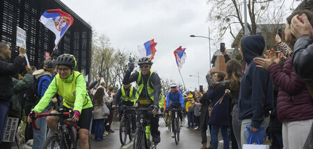 Proteste_in_Serbien_85563652.jpg