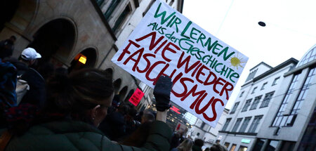 Demo gegen die Rechtsentwicklung (Erfurt, 22.2.2025)