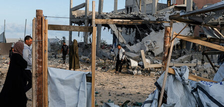 NS-GAZA.JPG