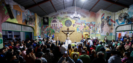 Gottesdienst in der Kapelle der Jungfrau von Caacupé in Buenos A...