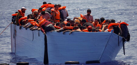 2024-08-12T183601Z_335003139_RC2DE9AKP7O4_RTRMADP_3_MIGRATION-EU