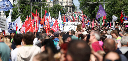SERBIA-PROTESTS-MAYDAY.JPG