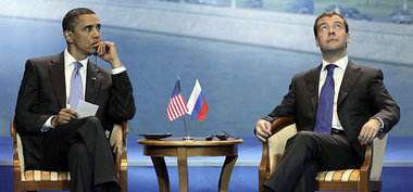 Warten auf russische »Gegenleistungen«: Barack Obama (l.) und Dm...