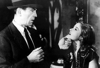 Philip Marlowe macht mal wieder alles richtig – »Tote schlafen n...