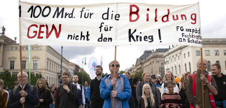 In einigen Anträgen an den Gewerkschaftstag der GEW wird ein kon...