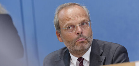 8_portrait.jpg