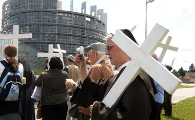 International aktiv: Deutsche und französische »Pro Life«-Aktivi...