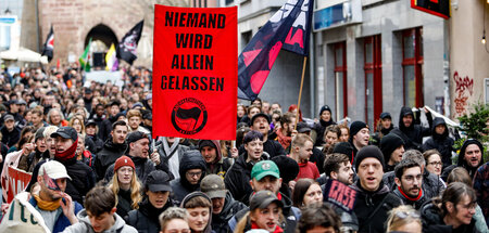 cheung_Demo_BudapestKomplex_3844.jpg