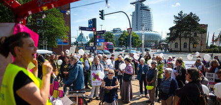 Protest_fuer_AfD_Ver_86302848.jpg