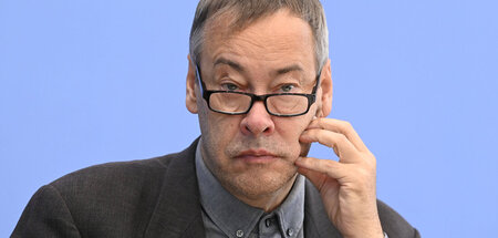 8_portrait.jpg