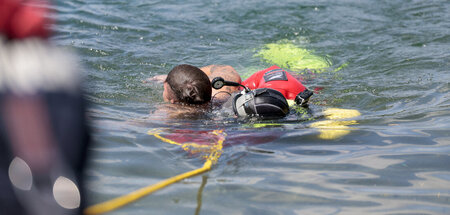 Feuerwehr_und_DLRG_z_86442723.jpg