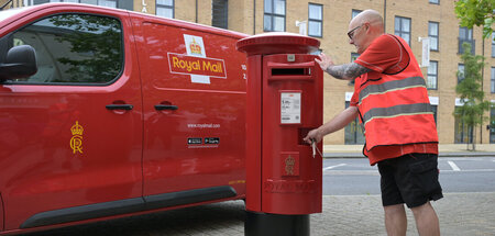 Erster_Briefkasten_m_82743810.jpg