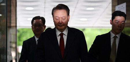 2025-07-09T053008Z_984932759_RC2TIFA7L6J7_RTRMADP_3_SOUTHKOREA-P