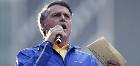 Bolsonaro_Anhaenger_86482934.jpg
