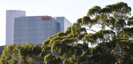 2025-03-24T124432Z_1359309423_RC2OJDASA1MU_RTRMADP_3_AUSTRALIA-B
