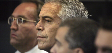 Jeffrey_Epstein_82626019.jpg