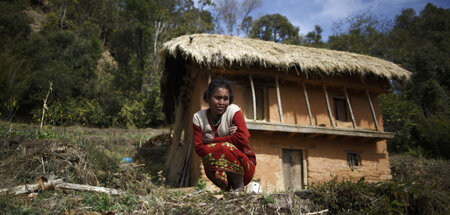 2014-03-05T120000Z_1489217802_GM1EA350LH601_RTRMADP_3_NEPAL.JPG