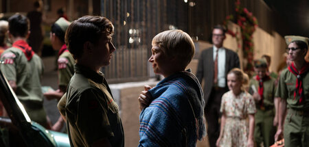 Gabriel LaBelle als Sammy Fabelman, Michelle Williams als Mitzi ...